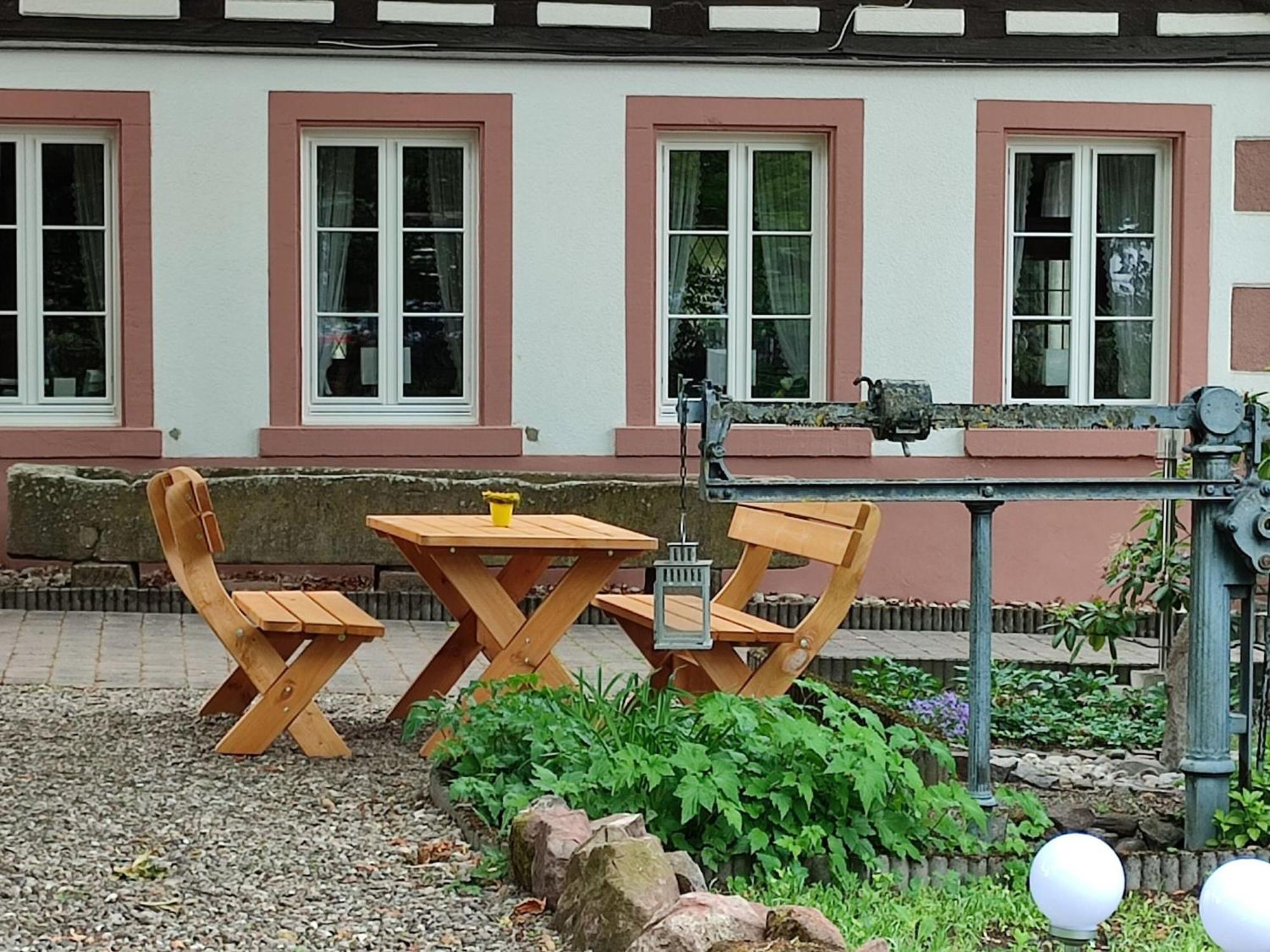 Boutique-Hotel Krone Denzlingen Luaran gambar