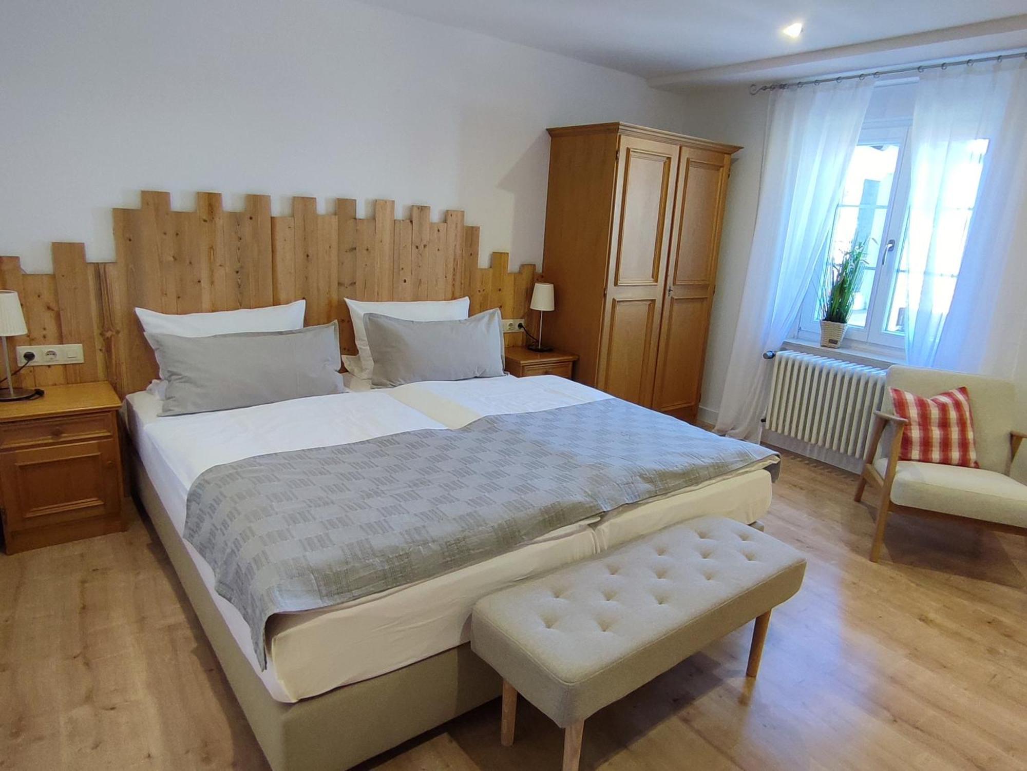 Boutique-Hotel Krone Denzlingen Luaran gambar