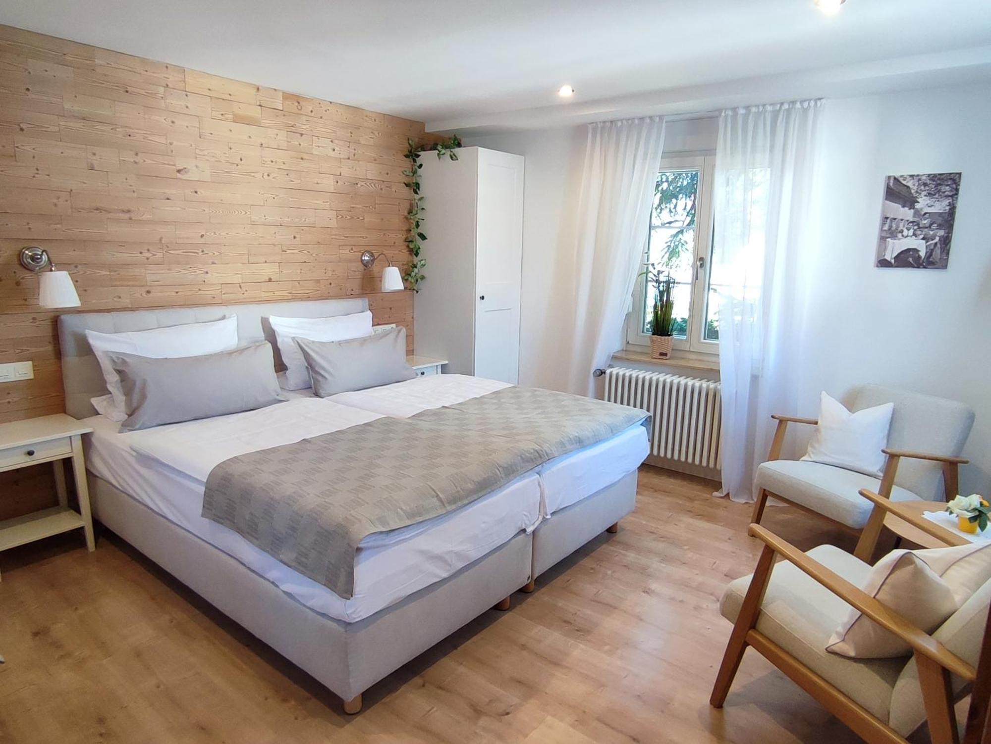 Boutique-Hotel Krone Denzlingen Luaran gambar